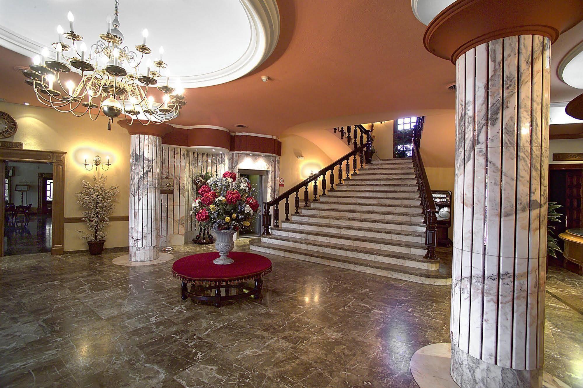 Hotel Zodiaco Bailen Dalaman gambar